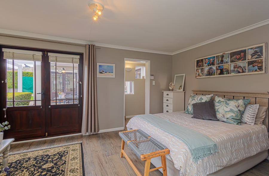 4 Bedroom Property for Sale in Country Club Western Cape